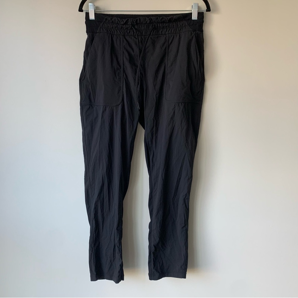 lululemon athletica Beyond Studio Pant Size 8 Swift - Picture 2 of 12
